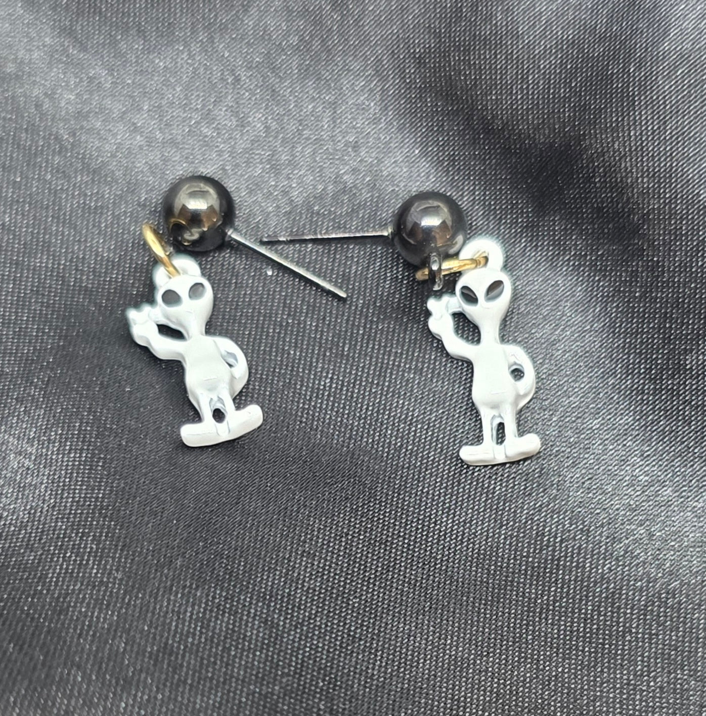 Alien earrings